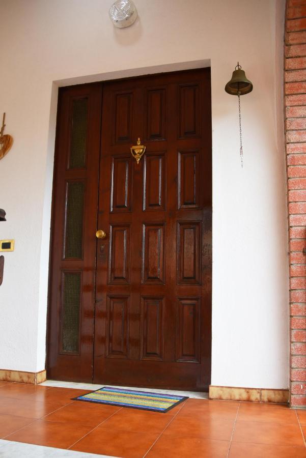 La Casa Del Cuore Muravera Extérieur photo